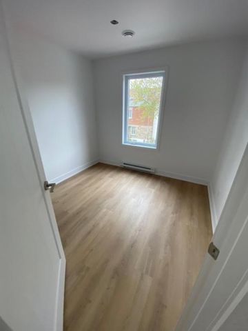 Appartement à louer - Photo 2