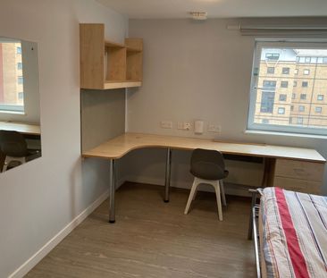 Room in a Shared Flat, Marsden House, LS3 - Photo 5