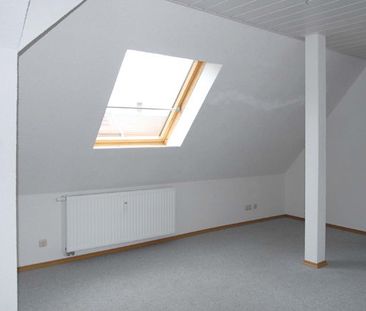 +++ Maisonette-Wohnung mit Loggia und Einbauküche in toller Lage!+++ - Photo 1