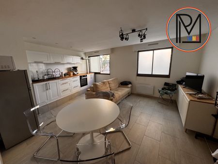 Location Appartement 2 pièces 44m² MONTPELLIER 34000 - Photo 2