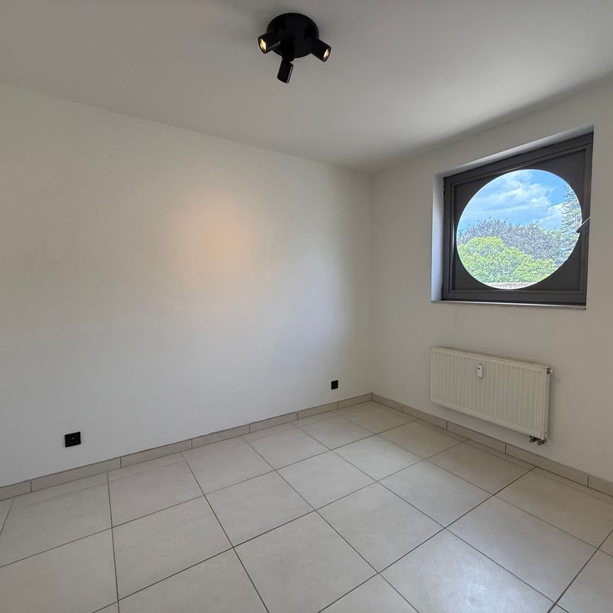 WETTEREN - Hernieuwd appartement in het centrum. - Foto 1