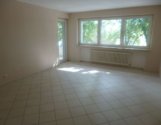 Wunderschöne Wohnung mit Balkon - Photo 1