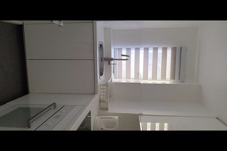 Studio Flat, Paramount Court, WC1E - Photo 4