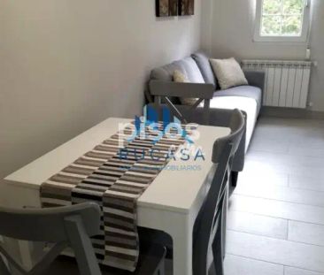 Piso en alquiler en Calle de la Universidad - Foto 4