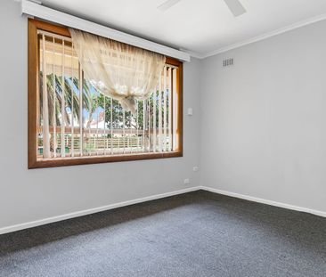 Freshly Painted 3-Bedroom Home in Prime Salisbury Plain Location - Photo 3