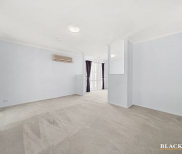 52 Keverstone Circuit, Isabella Plains ACT 2905 - House For Rent | ... - Photo 1