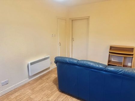 Basement Flat, 17 Summerfield Terrace, AB24 5JB, Aberdeen - Photo 2