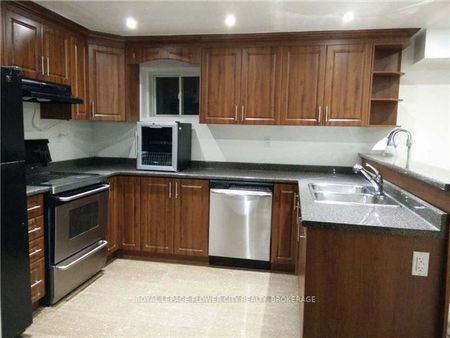 For Lease - 38 Black Diamond Crescent Unit# BASEMENT, Brampton, Ontario - Photo 5