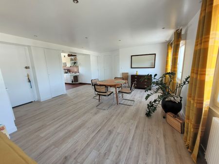 Location Appartement 3 pièces 64m² CALAIS 62100 - Photo 3