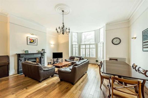 College Crescent, London, NW3 - Photo 1