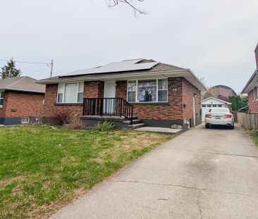 38 Chalmers St, St. Catharines - 1 Bedroom Lower Unit - Photo 3