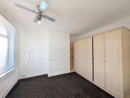 North Road, Chesterfield - Photo 4