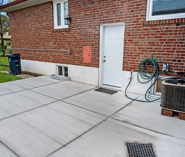 For Lease - 35 Silverhill Drive Unit# Lower, Toronto, Ontario - Photo 3