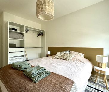 Location Appartement 3 pièces 66m² BORDEAUX 33300 - Photo 4