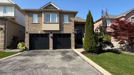 For Lease - 44 Highland Terrace, Bradford West Gwillimbury, Ontario - Photo 3