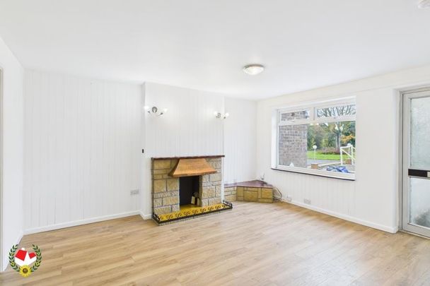 Sycamore Close, Gloucester - Photo 1