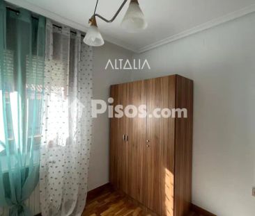 Piso en alquiler en Centro - Photo 3