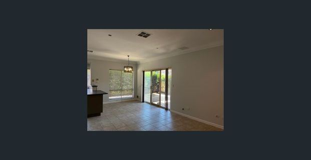 GET in before Christmas! - Photo 1