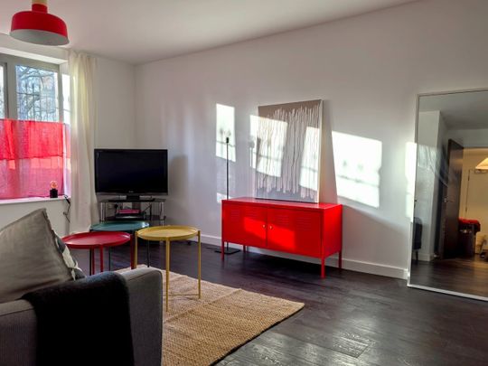 2 Bed Flat, White Horse Road, E1 - Photo 1