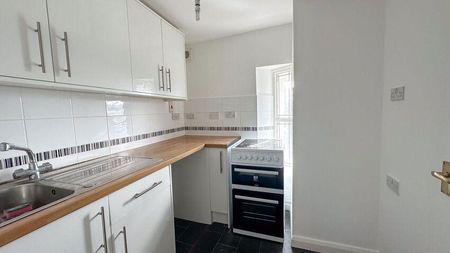 Innerbrook Road, Torquay, TQ2 6AG - Photo 2