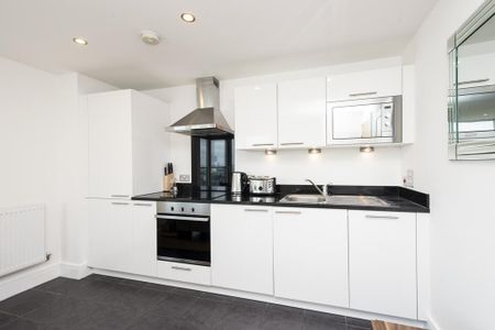 1 bedroom apartment to rent - Photo 4