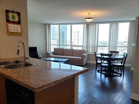 For Lease - 25 Greenview Avenue Unit# 1020, Toronto, Ontario - Photo 3