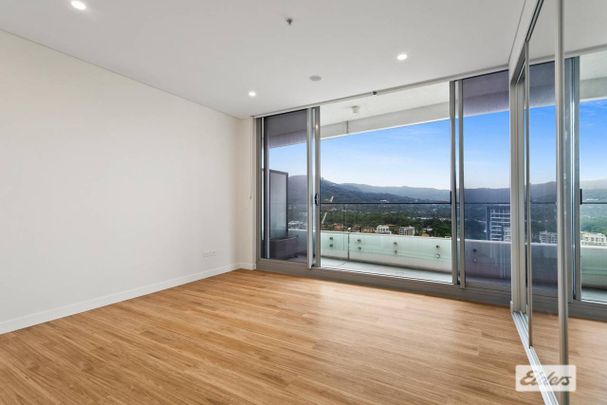 Stunning 9th Floor Apartment with Breathtaking Views in the Heart of Wollongong - Photo 1