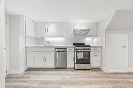 For Lease - 470 Donlands Avenue Unit# Basement, Toronto, Ontario - Photo 4