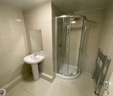Flat 14, Samara Plaza, Room 1, LS2 9DU, Leeds - Photo 6