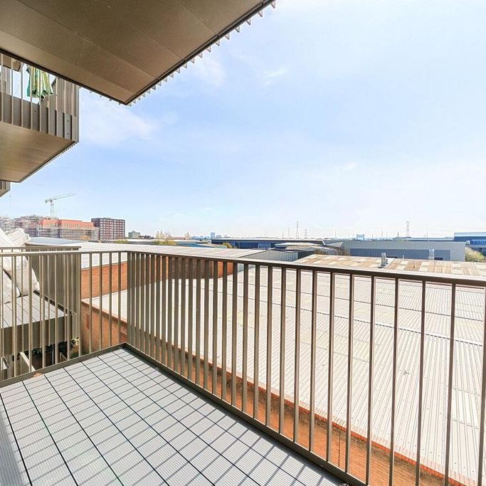 2 bedroom flat to rent - Photo 1