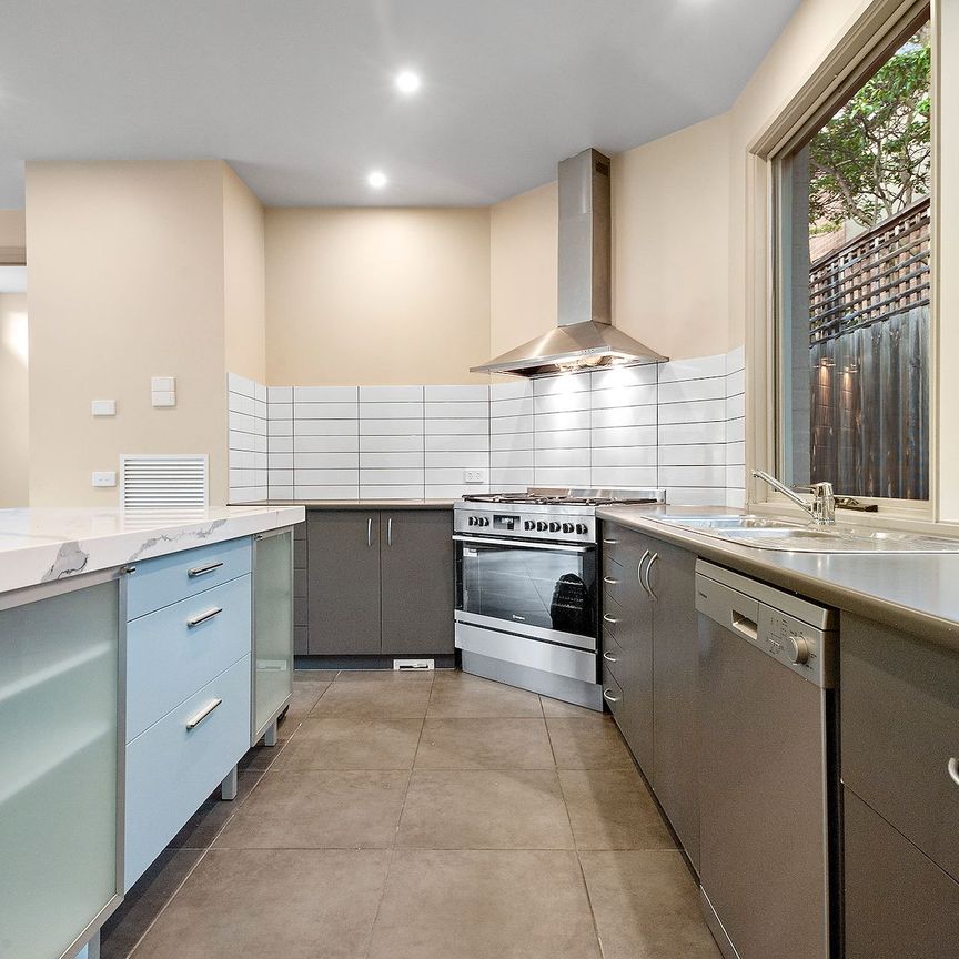 24 Nungerner Street, Balwyn. - Photo 1