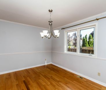 For Lease - 1210 Bordeau Grove, Orleans - Convent Glen and Area, On... - Photo 5