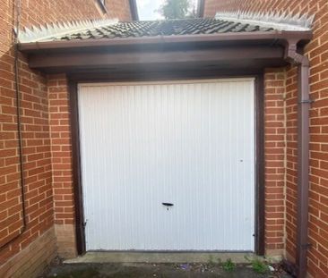 Crosby Court - Photo 3
