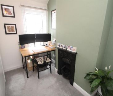 2 bedroom house to rent - Photo 2