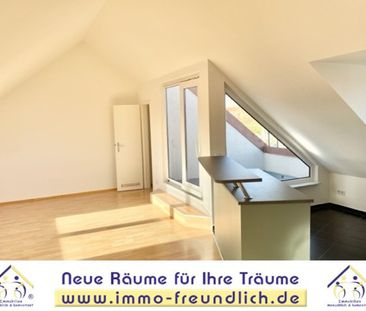 CHARMANT! 4 Zimmerwohnung mit Dachterrasse und Einbauküche - Foto 3