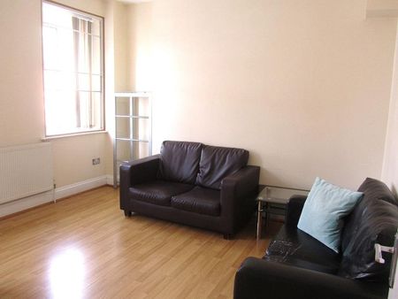 1 bedroom flat to rent - Photo 4
