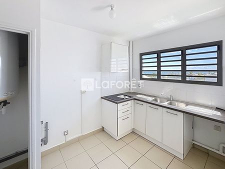 Appartement T3 Saint-François à louer - Photo 3