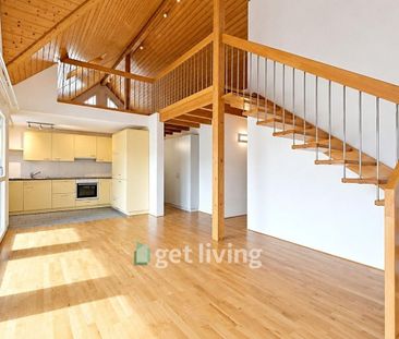 Moderne 4.5-Zimmer Dach-Maisonette-Wohnung in idyllischer Lage - Photo 2
