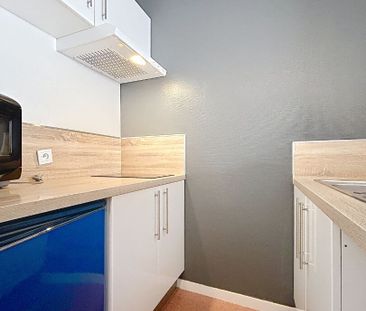 Location Appartement 1 pièce 22m² ROUEN 76000 - Photo 2