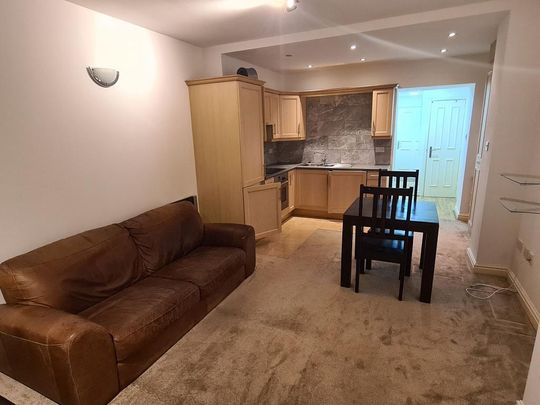 1 bedroom flat to rent - Photo 1