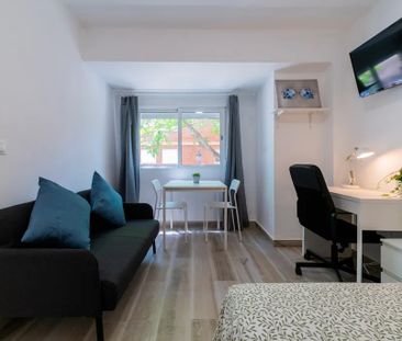 Senda del Secanet, Valencia, Valencian Community 46035 - Photo 3