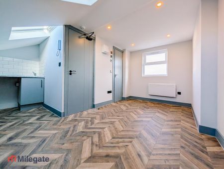 Studio to rent - Photo 3