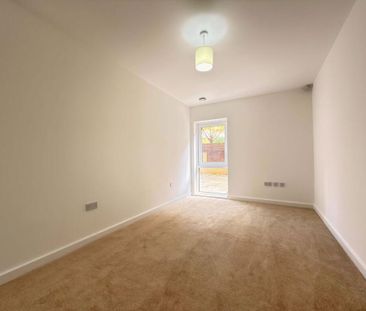 2 Bed Flat, Falcondale Court, NW10 - Photo 2