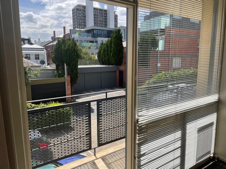 15/77 Park St, South Yarra VIC 3141 - Apartment For Rent | Domain - Photo 4