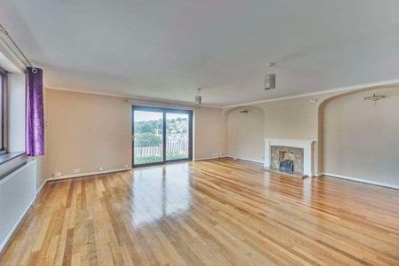 Sefton Avenue, Plymouth, PL4 - Photo 3