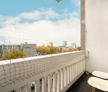 Finchley Road - Photo 1