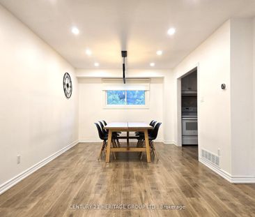 For Lease - 897 Caldwell Street, Newmarket, Ontario - Photo 1