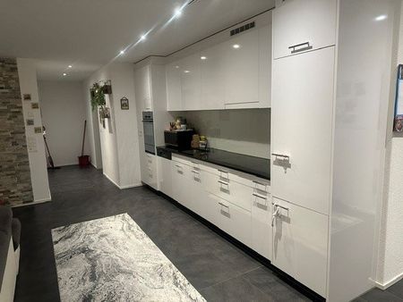 Rent a 2 ½ rooms apartment in Birmensdorf - Photo 3
