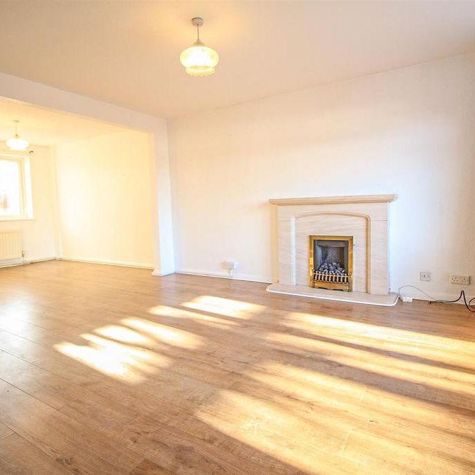 3 bedroom semi-detached house to rent - Photo 1