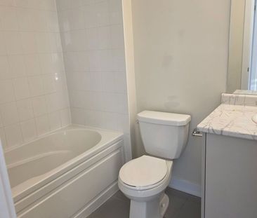 For Lease - 414 Eastbridge Avenue, Welland, Ontario - Photo 4